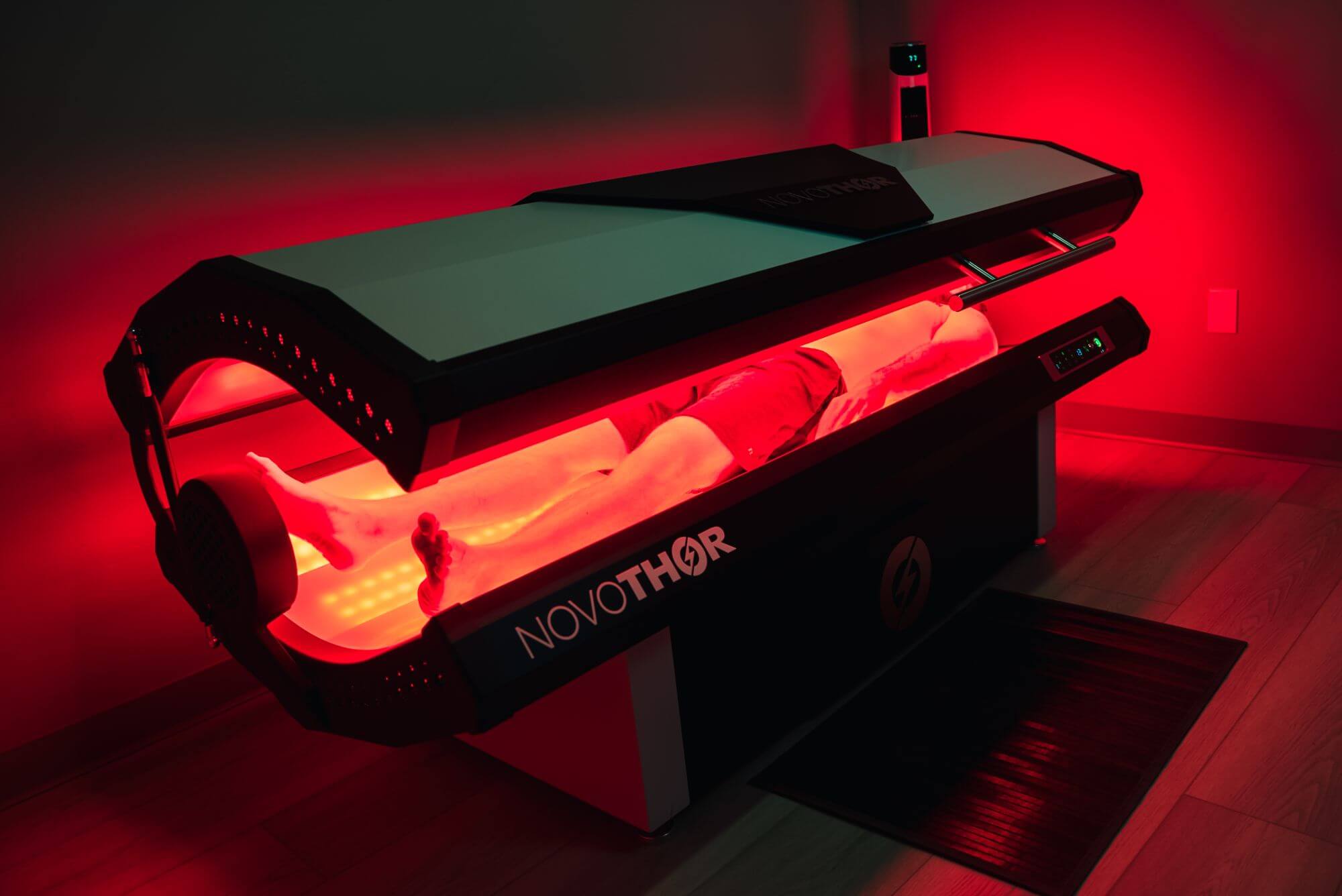 Omnia Lifestyle - NovoTHOR Pods, Red Light Therapy (PBM)